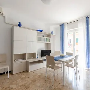casa-marghe.hotelitalianriviera.com/
