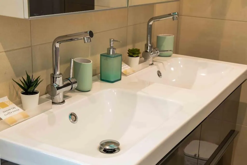 Near Orio Center2Br The Quiet And Relaxing House Apartment Azzano San Paolo 0*,  Italy